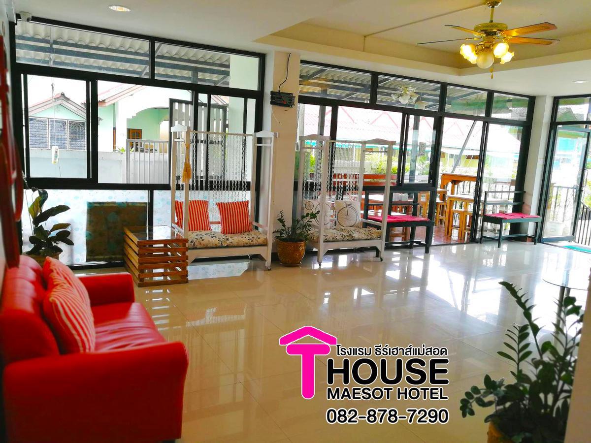Hotel T. House Mae Sot Esterno foto