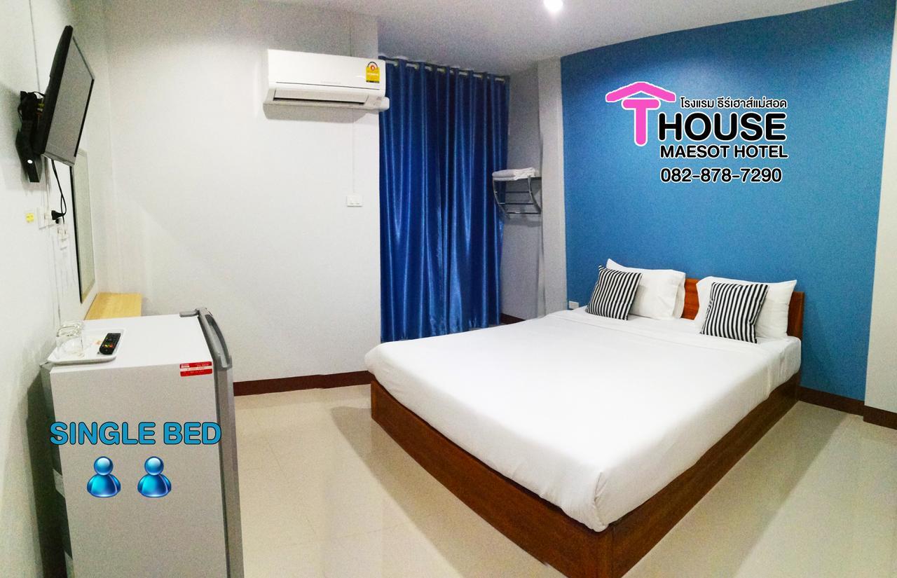 Hotel T. House Mae Sot Esterno foto